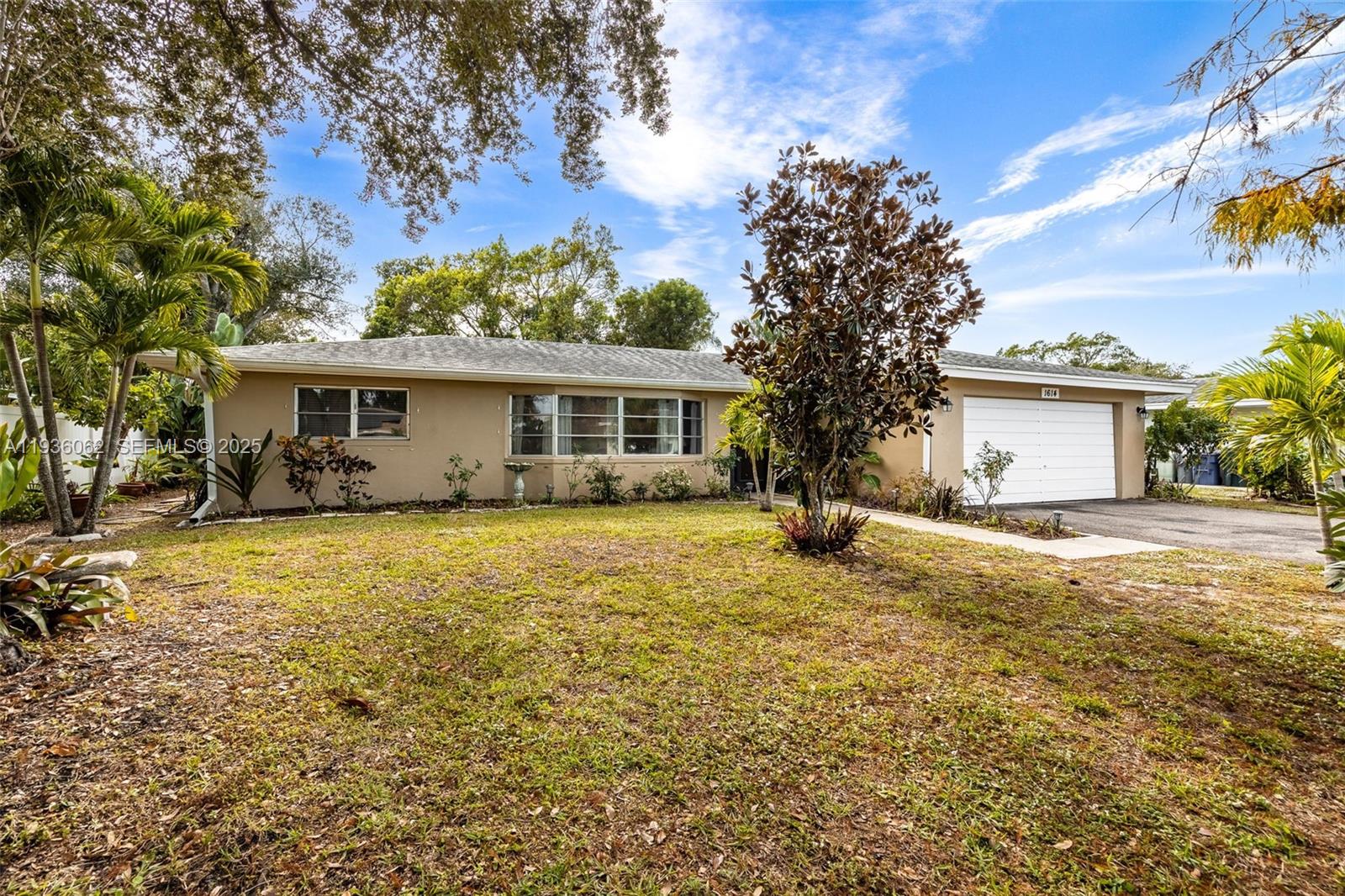 1614 S Mayfair RD, Fort Myers FL 33919