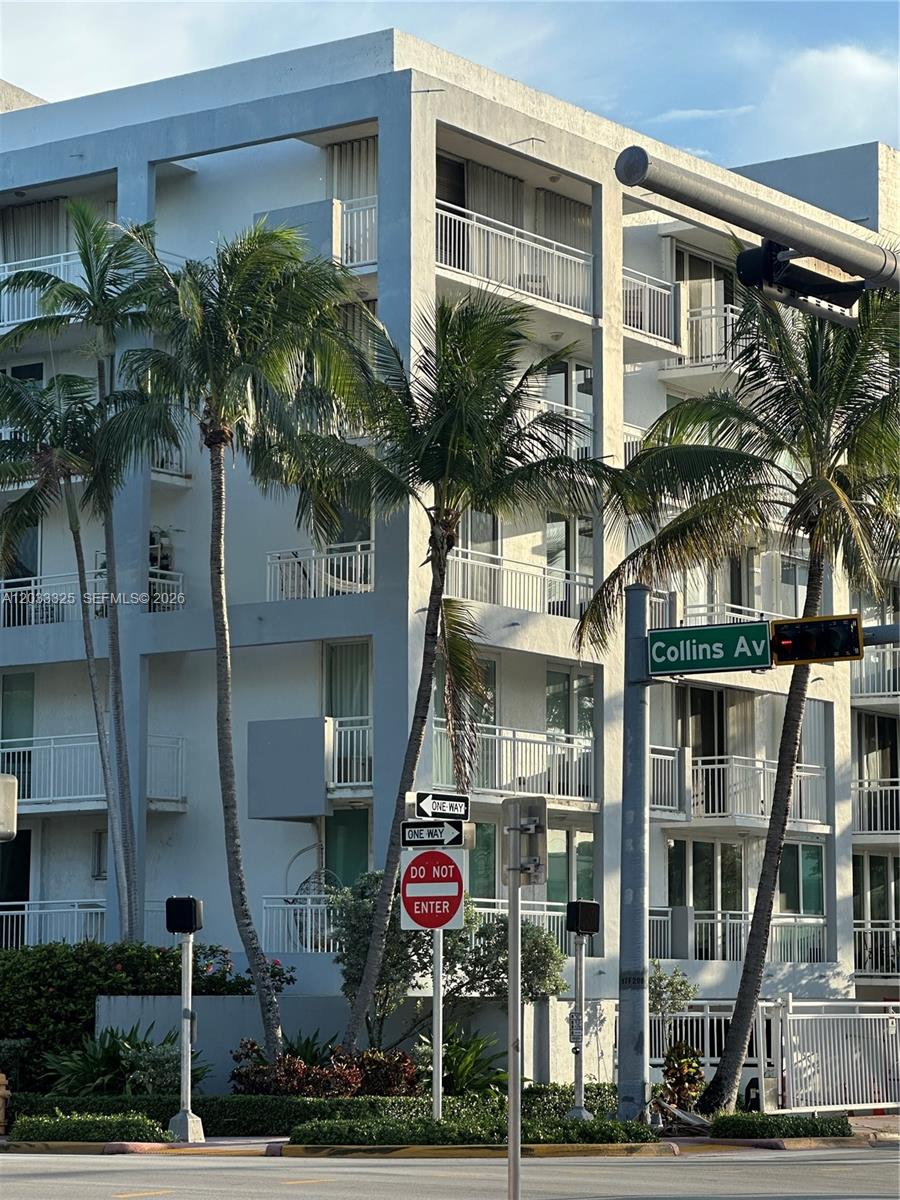 7832 Collins Ave # 406, Miami Beach FL 33141