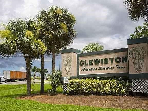 635 S Estribo St, Clewiston FL 33440
