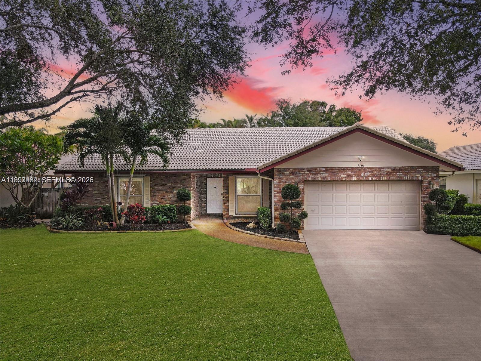 7101 NW 40th St, Coral Springs FL 33065