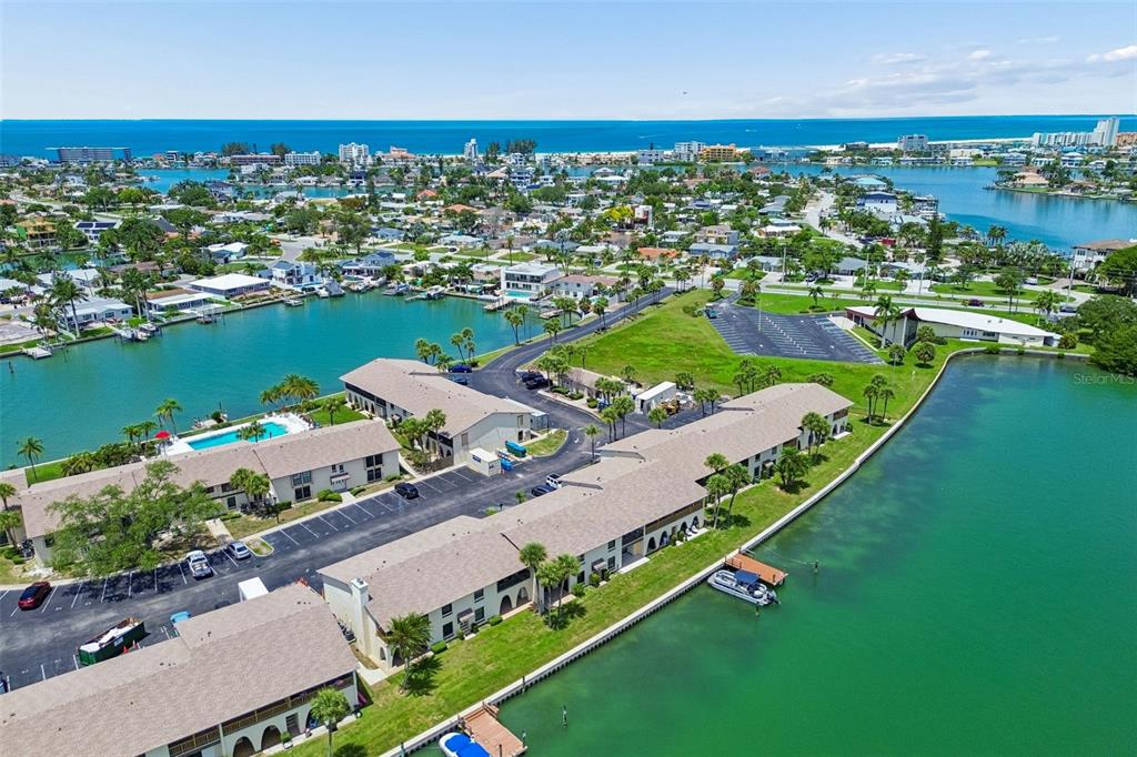 552 PLAZA SEVILLE COURT UNIT 97