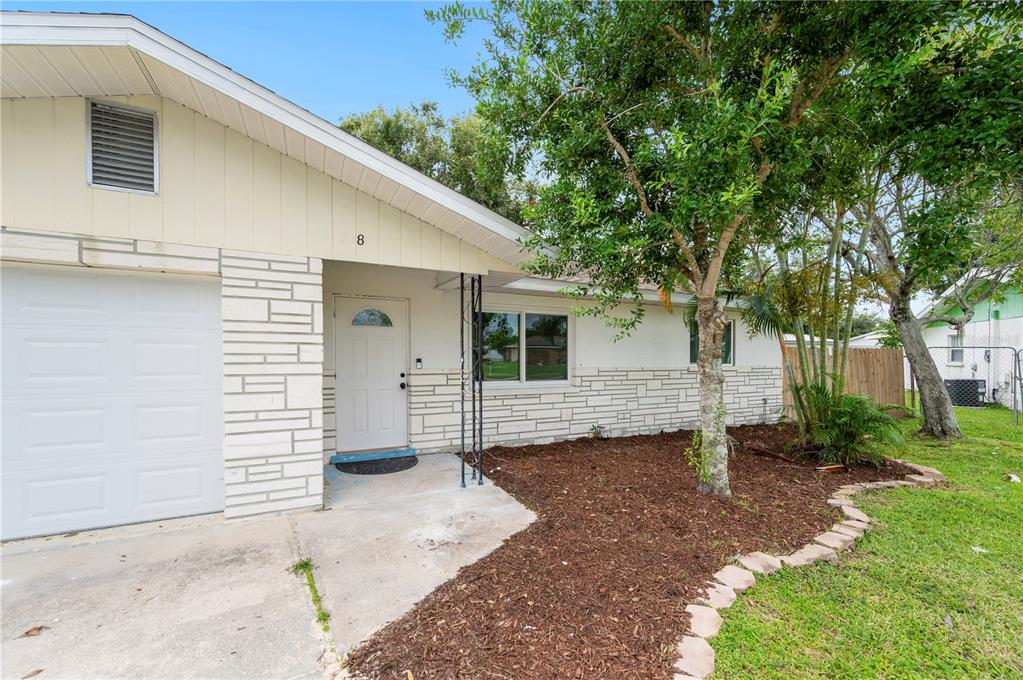 208 66TH STREET COURT E