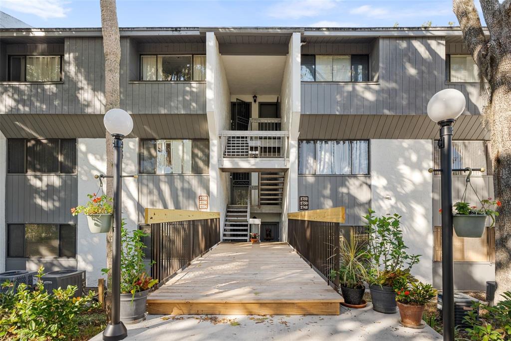 2754 SW 14TH DRIVE UNIT 111