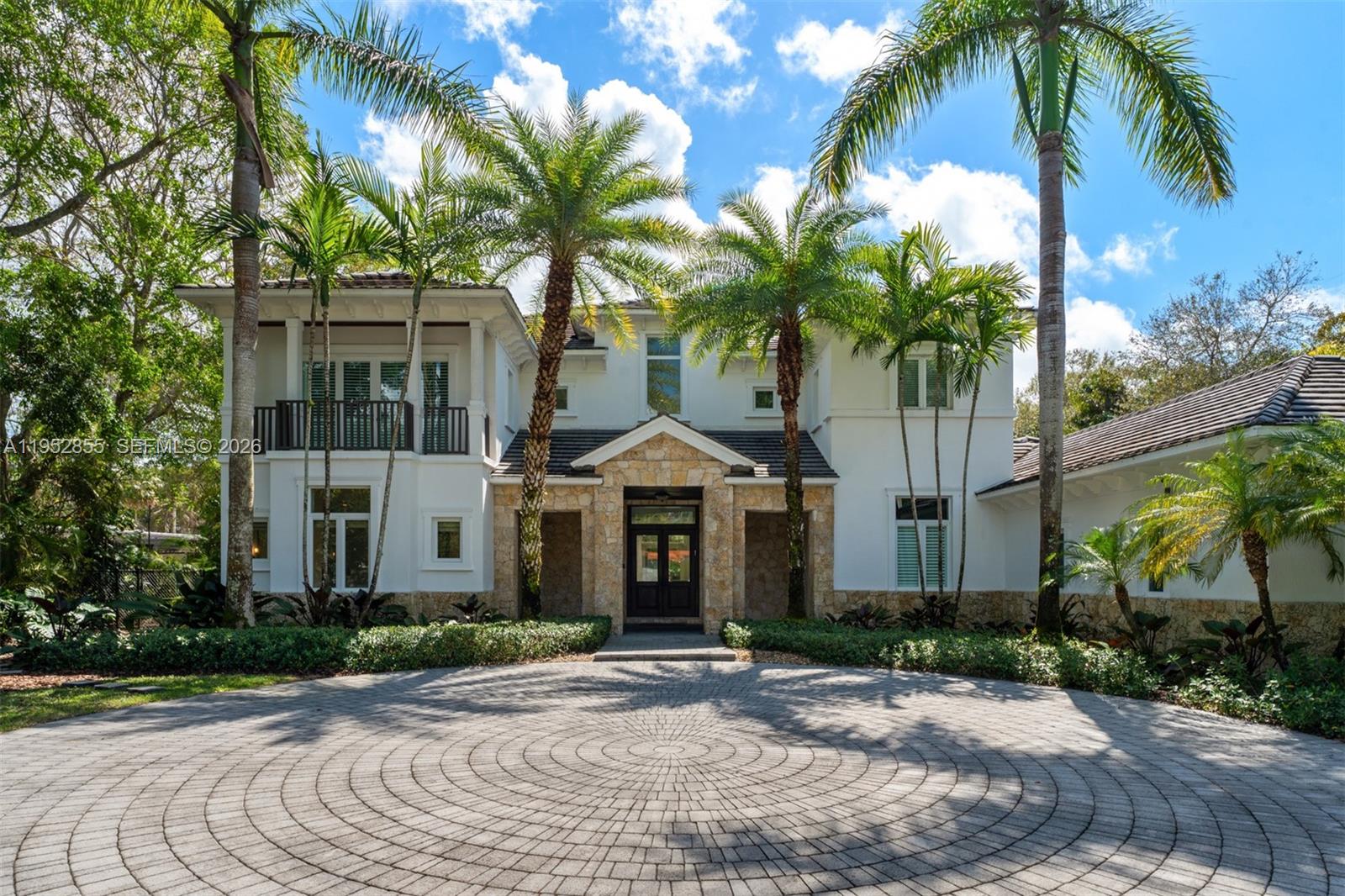 6650 SW 123rd St, Pinecrest FL 33156