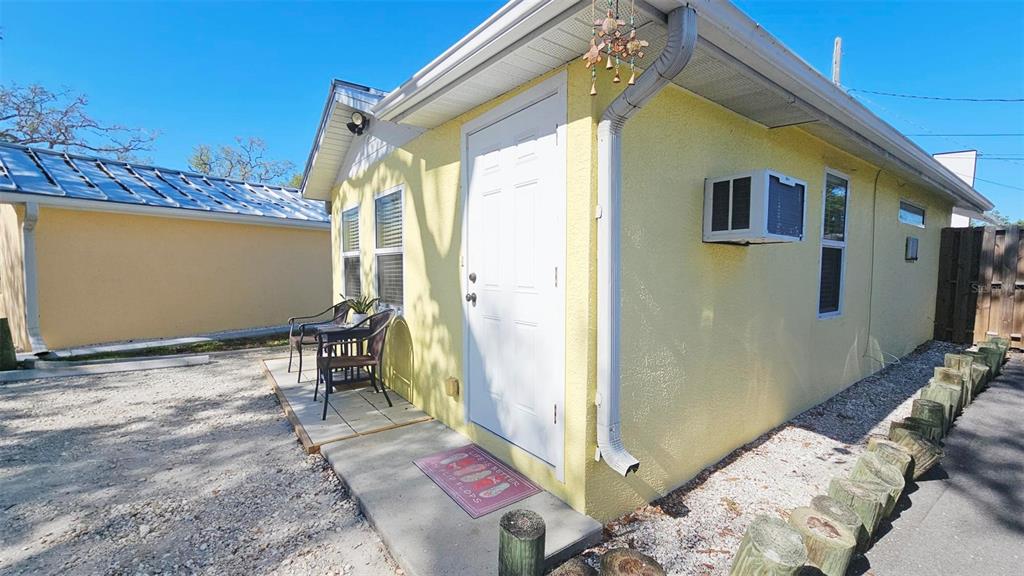 870 S MCCALL ROAD UNIT 4