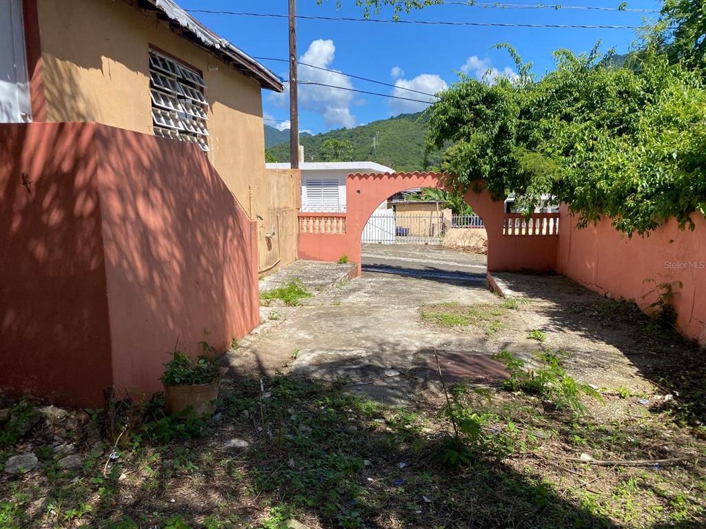 2 CALLE, GUAYAMA, PR — photo 3 of 19
