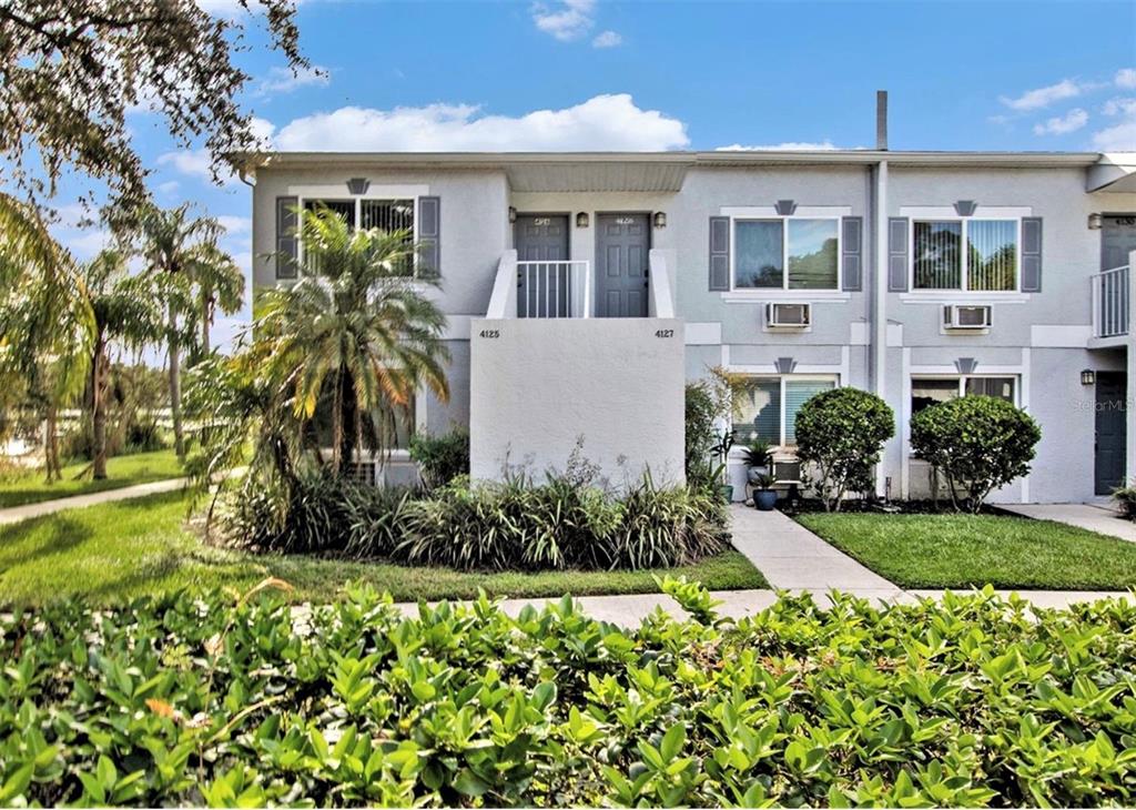 4128 DOLPHIN DRIVE