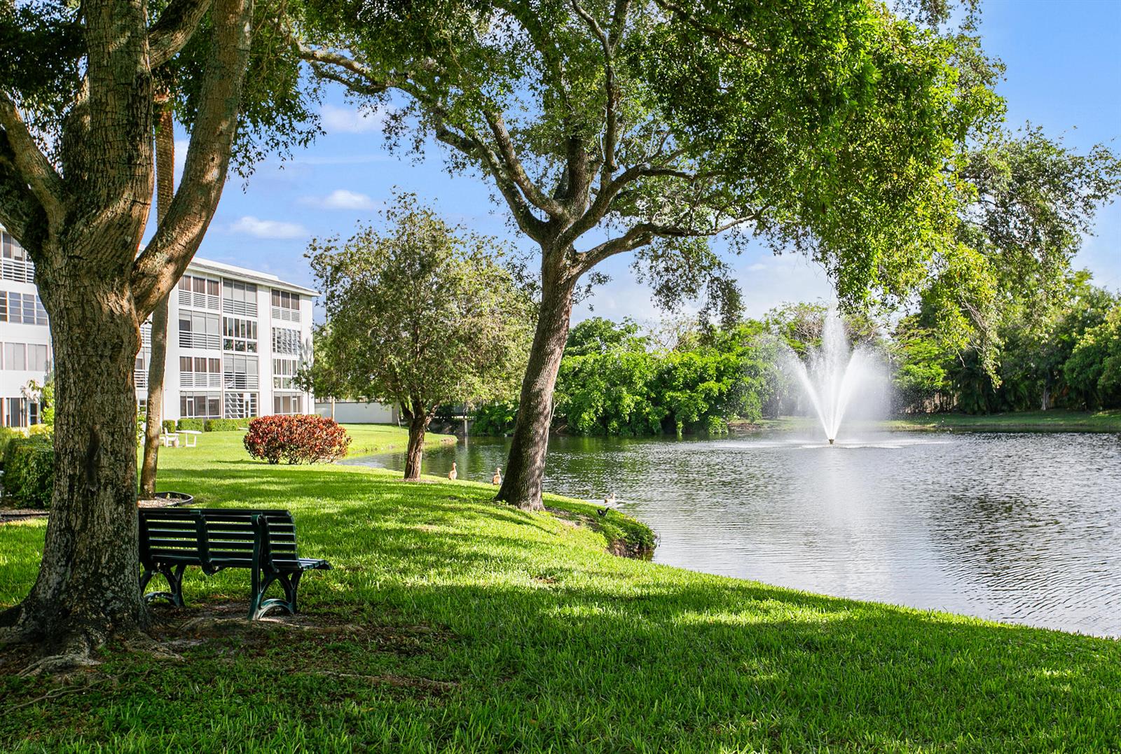 2502 Antigua Terrace # F4, Coconut Creek FL 33066