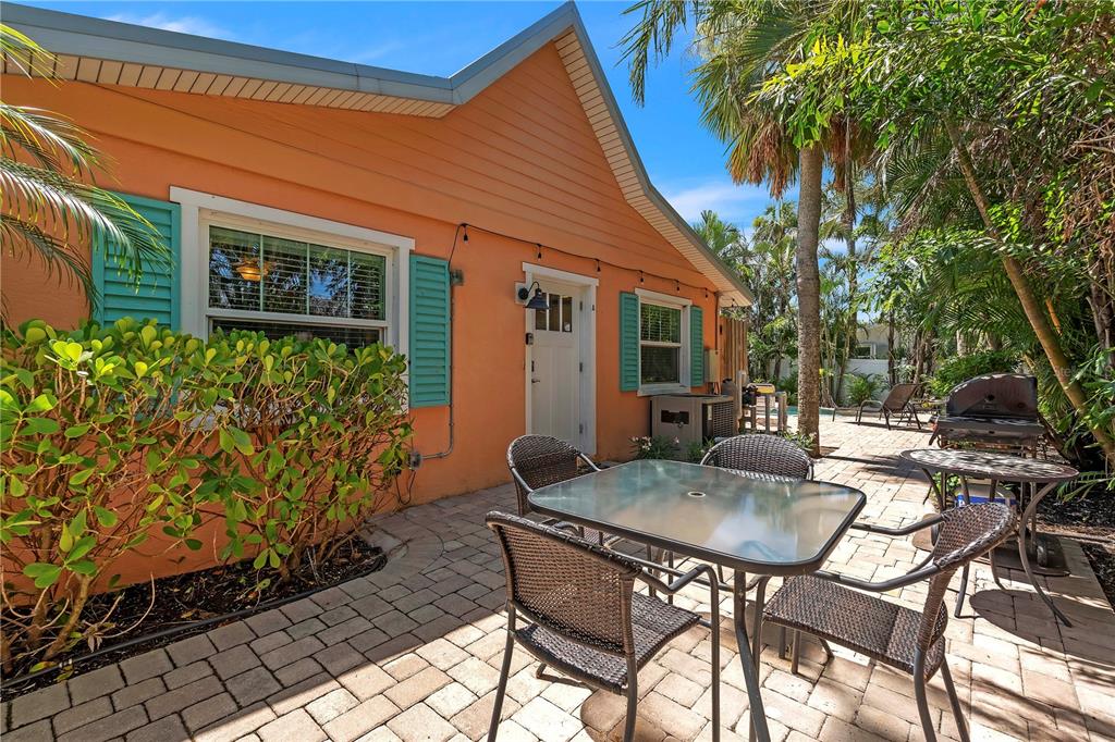 205 PEACOCK LANE UNIT A