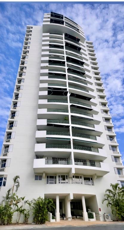 600 AVE JESÚS T. PINERO UNIT 2305