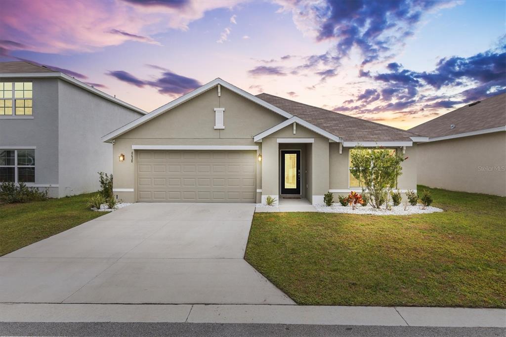 8638 TRIUMPH CIRCLE