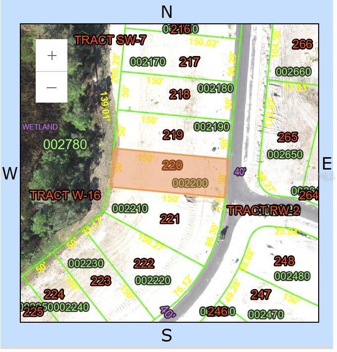 This is a map showing a highlighted residential lot labeled 220 within a subdivision — 1258 BUTTERFLY ORCHID ROAD, DAVENPORT, FL