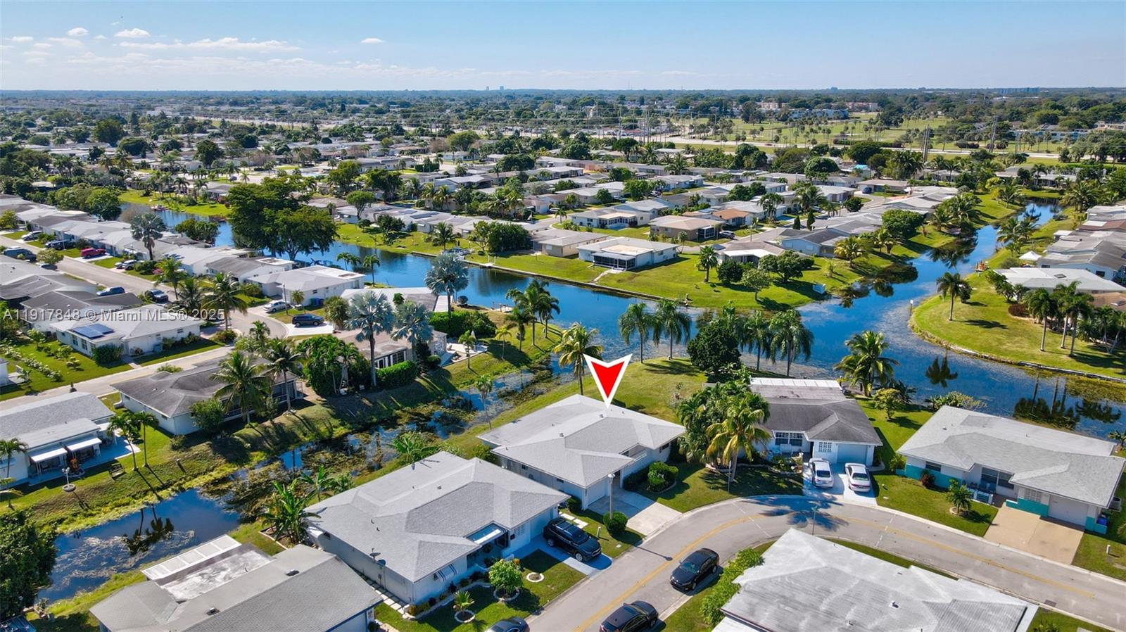 6880 NW 16th St, Margate FL 33063