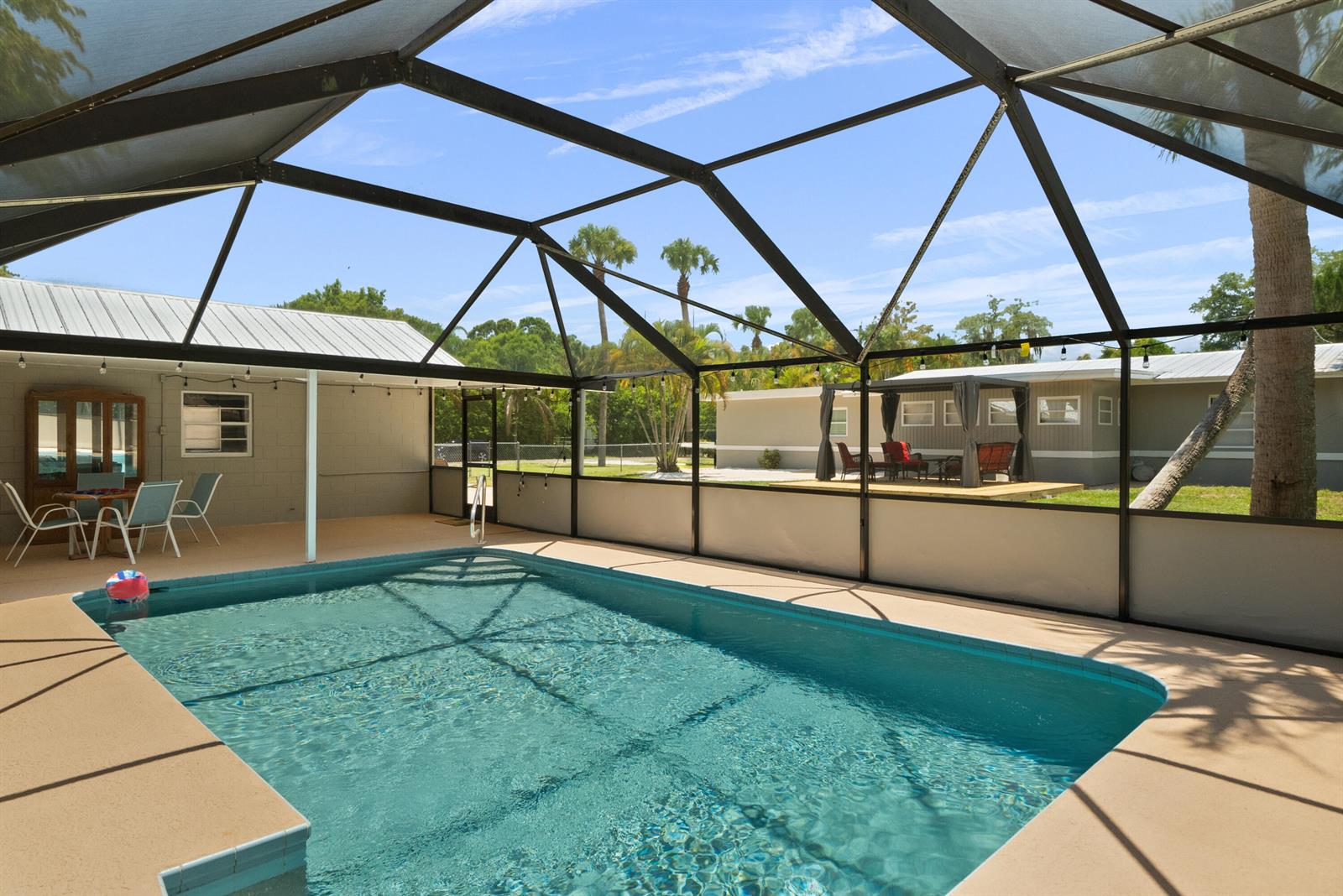 4220 Sunrise Boulevard, Fort Pierce FL 34982