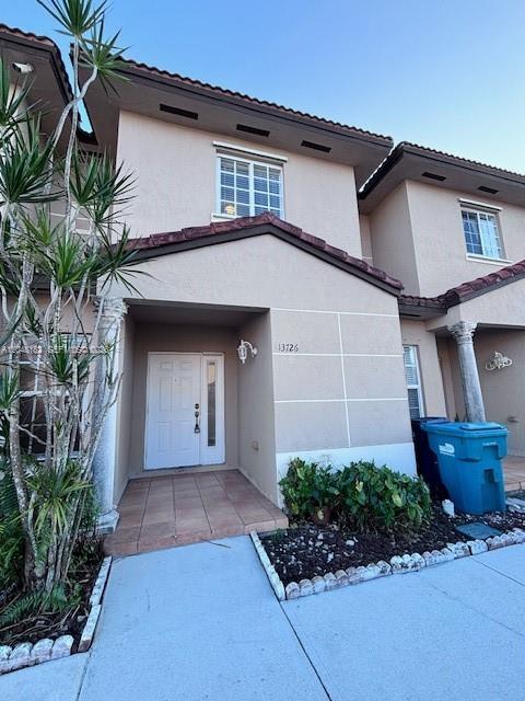 13726 SW 171st Ln, Miami FL 33177