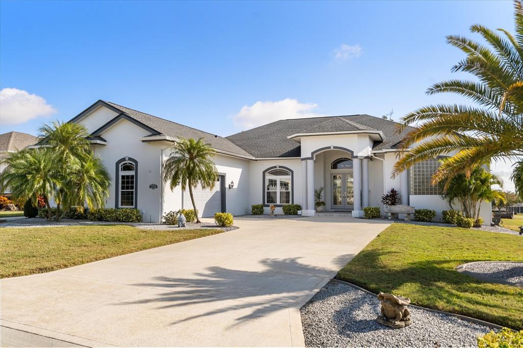2759 HUNTINGTON HILLS DRIVE