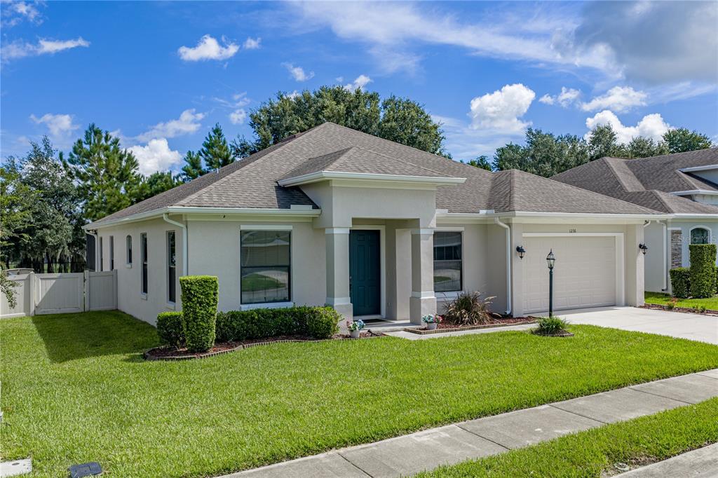 1236 EVERGREEN PARK CIRCLE, LAKELAND, FL — photo 2 of 30
