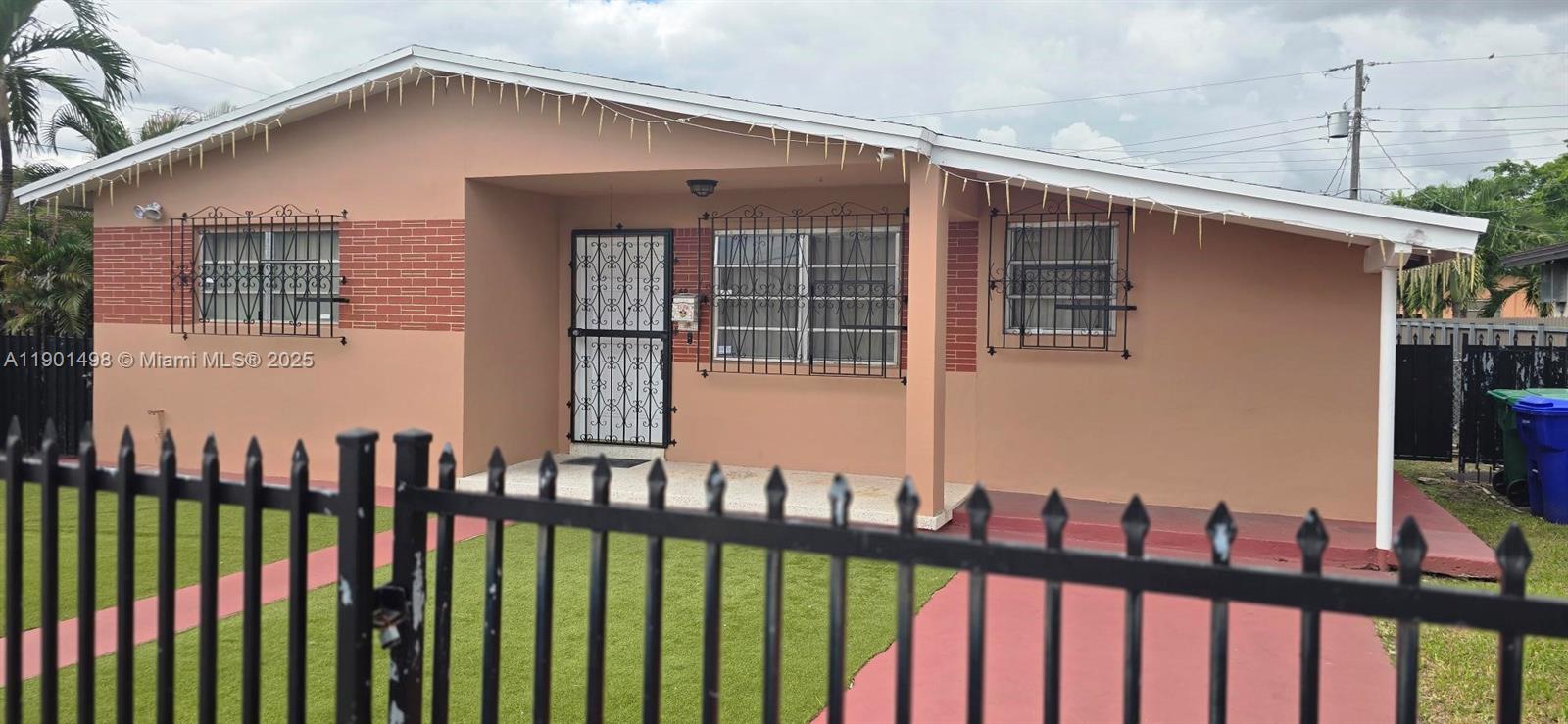1648 NW 28th Ave, Miami FL 33125