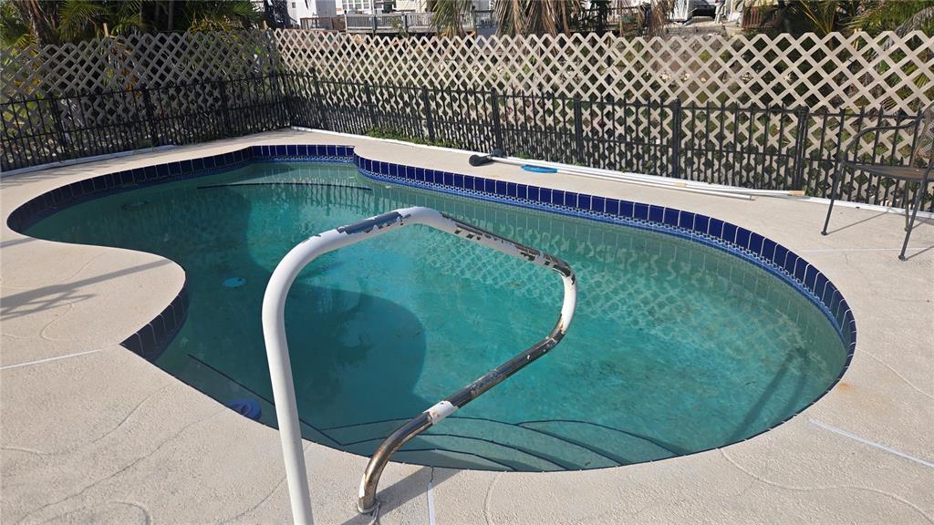 1399 FLAMINGO DRIVE