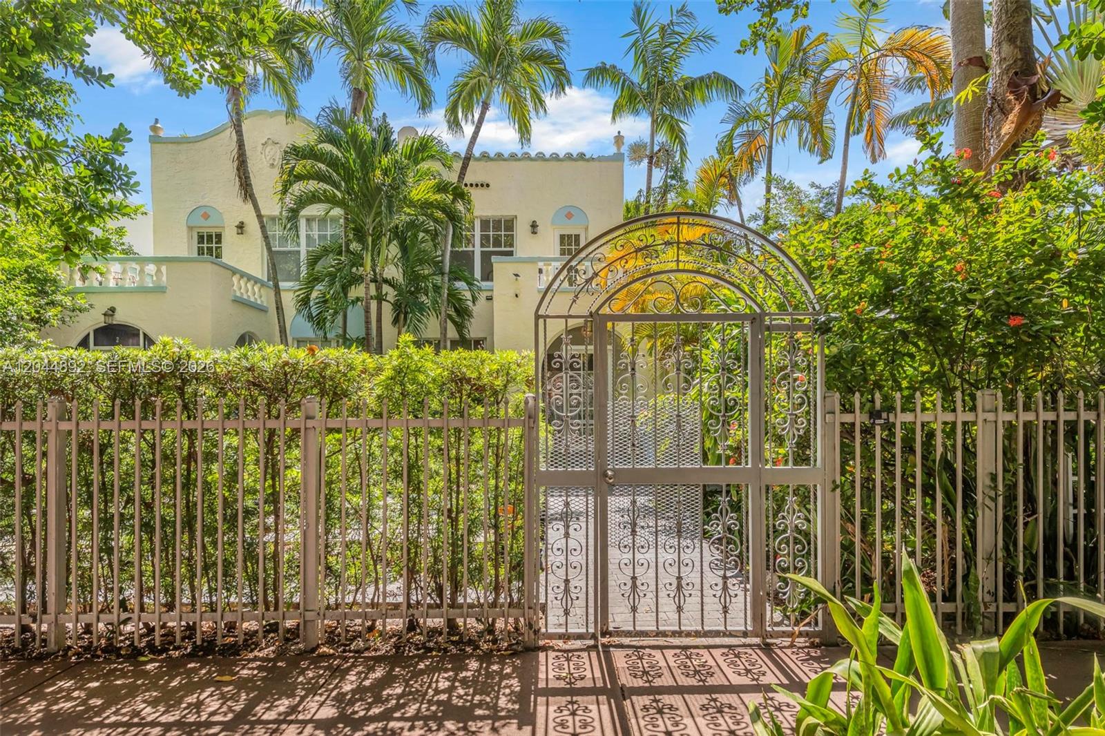 719 Meridian Ave # 1, Miami Beach FL 33139