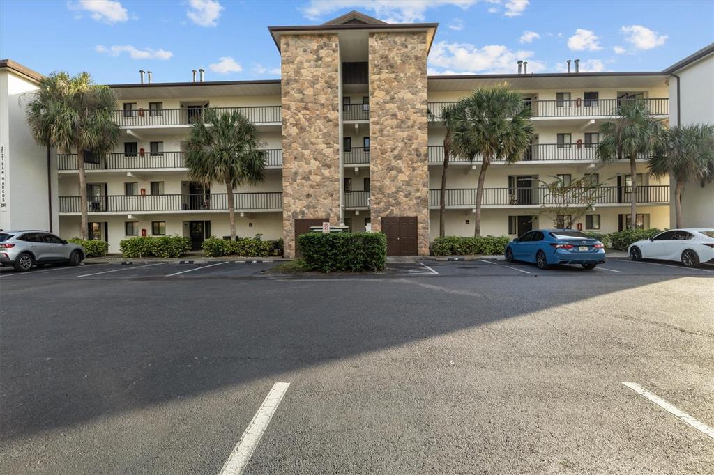 2037 SAN MARCOS DRIVE SE UNIT 217