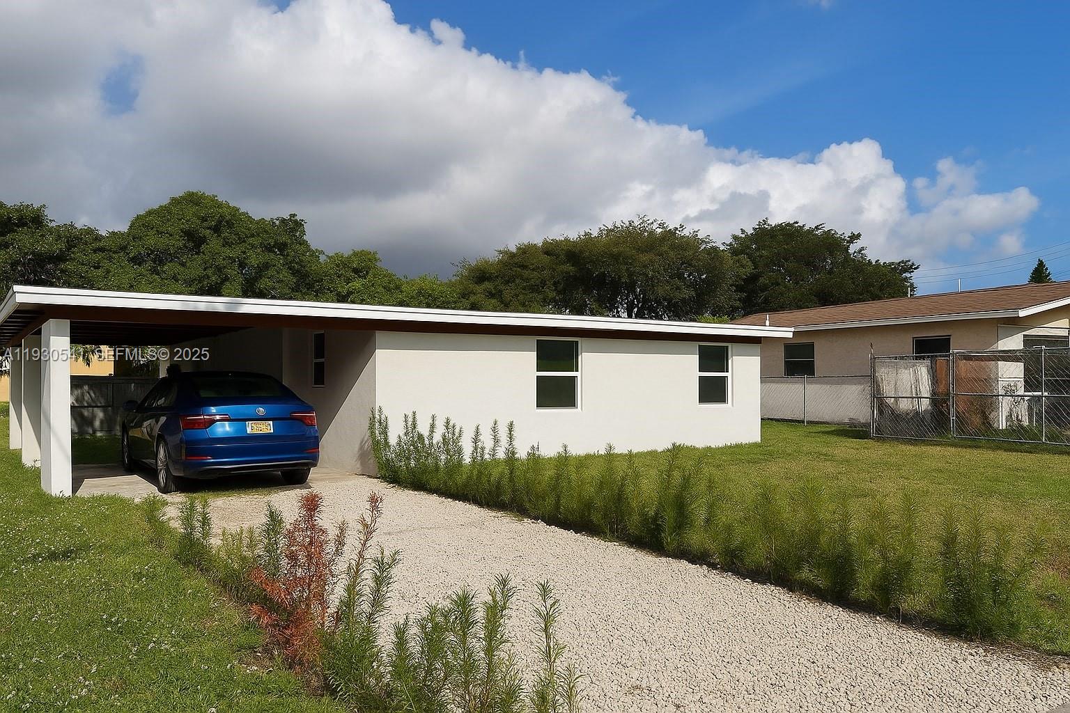 2501 NW 21st St, Fort Lauderdale FL 33311