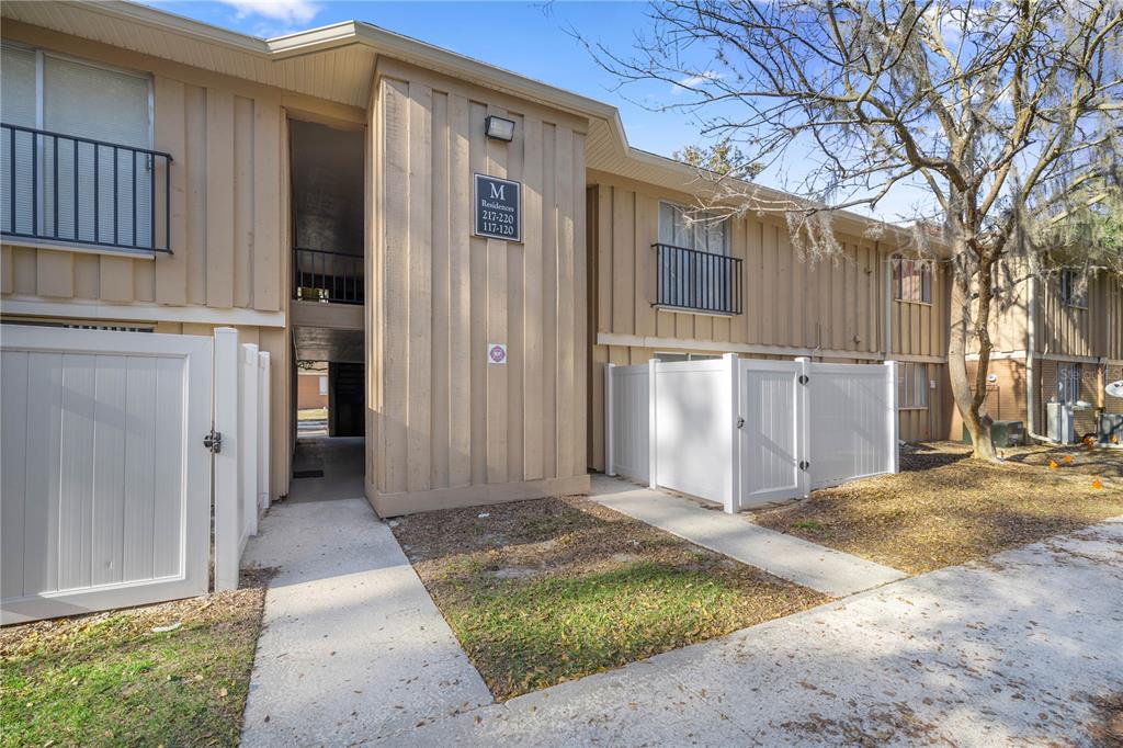 507 NW 39TH ROAD UNIT 120