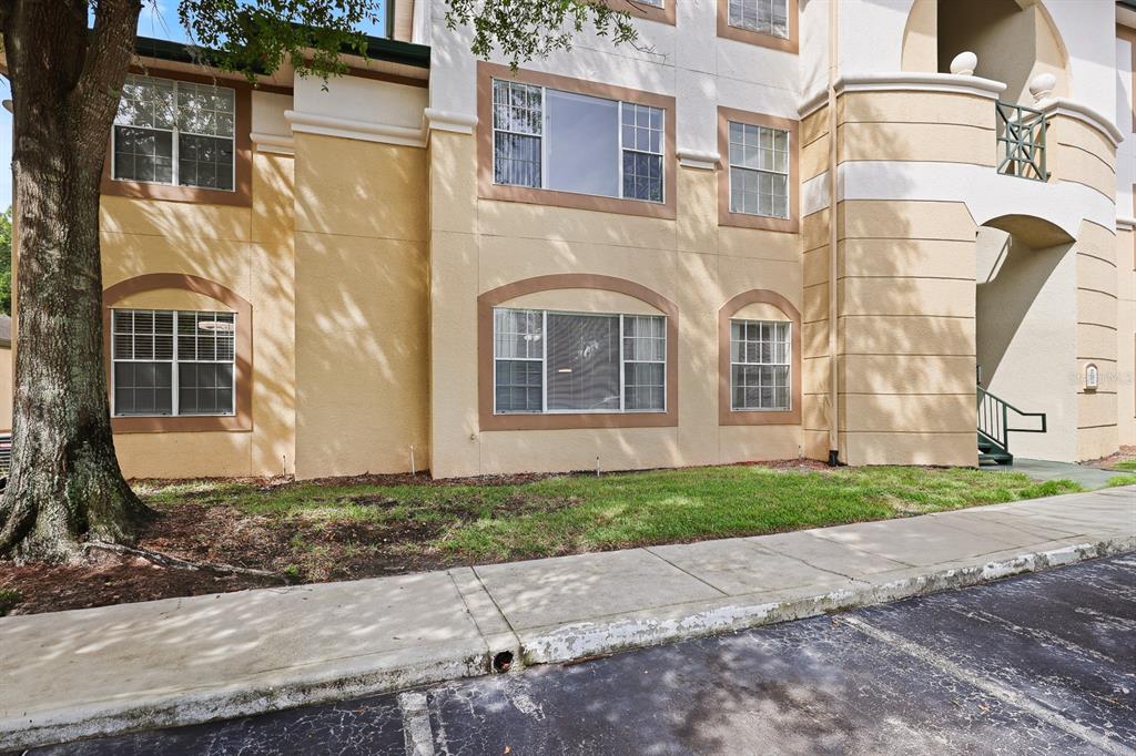 17108 CARRINGTON PARK DRIVE UNIT 701
