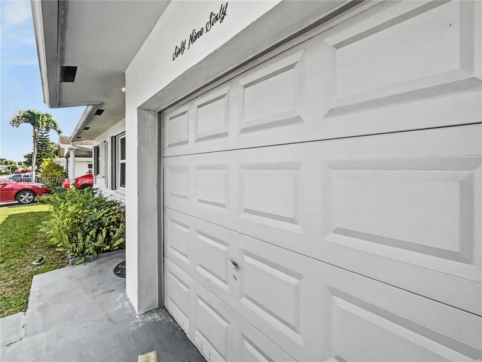 6960 NW 11th Ct, Margate FL 33063