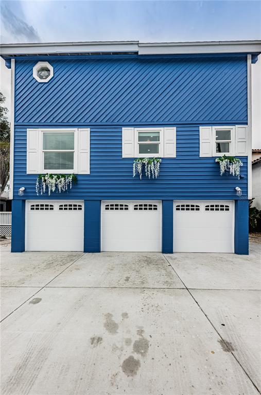 8432 W GULF BOULEVARD UNIT Jellyfish