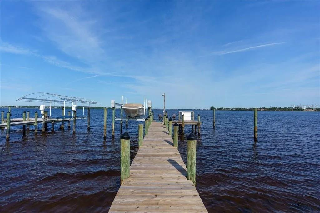 2520 RIVERSIDE DRIVE E, BRADENTON, FL — photo 4 of 6