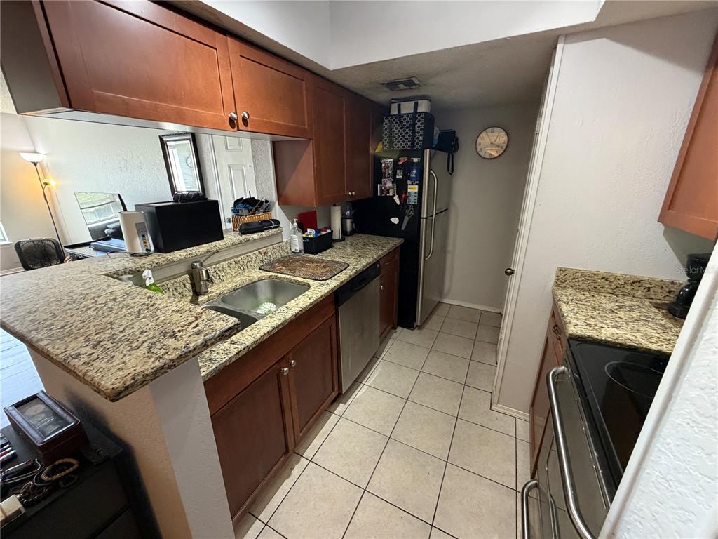 10200 GANDY BOULEVARD N UNIT 1235, ST PETERSBURG, FL — photo 5 of 21