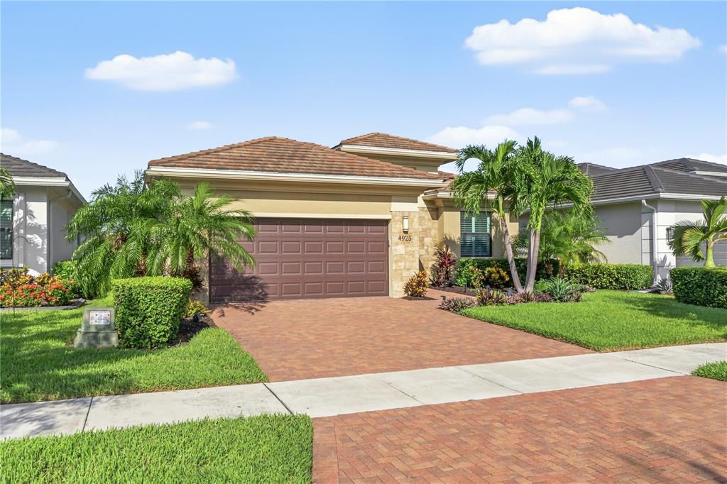 4925 SURFSIDE CIRCLE, BRADENTON, FL — photo 3 of 30