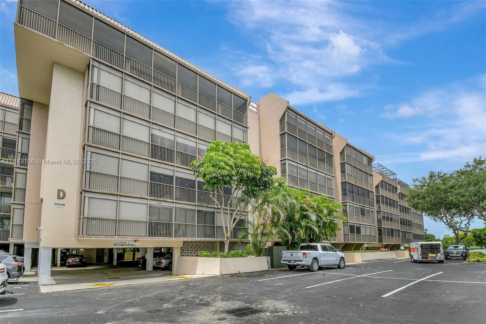 2806 N 46th Ave # D533, Hollywood FL 33021