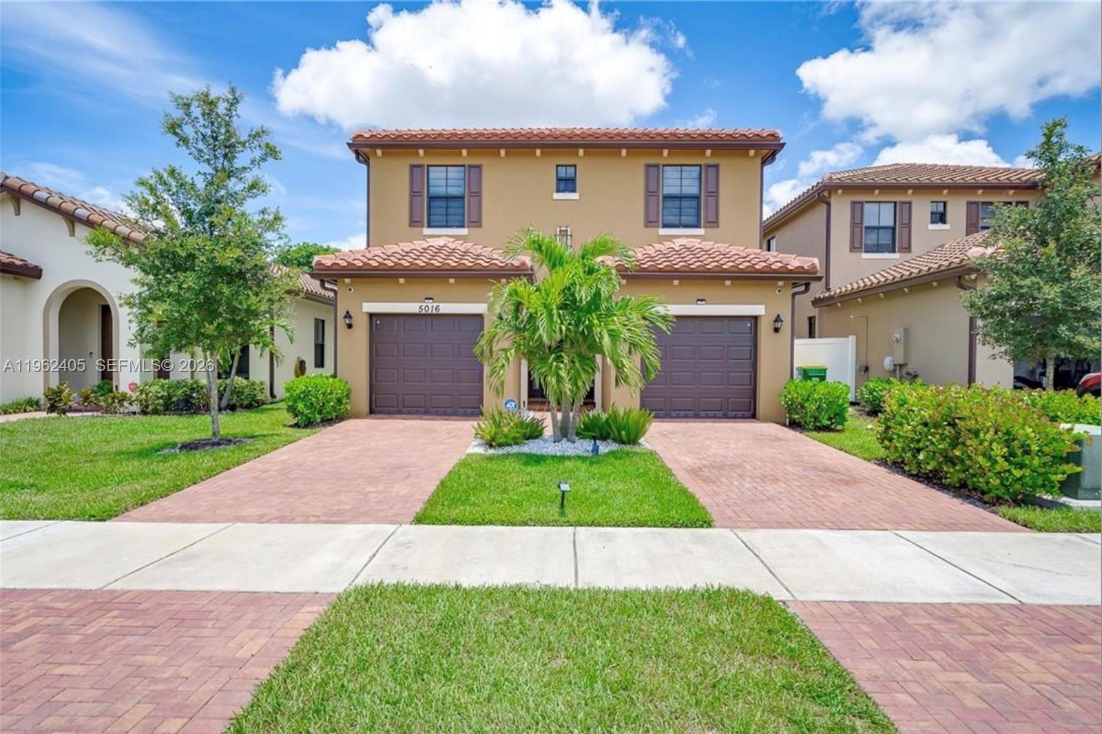 5016 NW 48th Ln, Tamarac FL 33319
