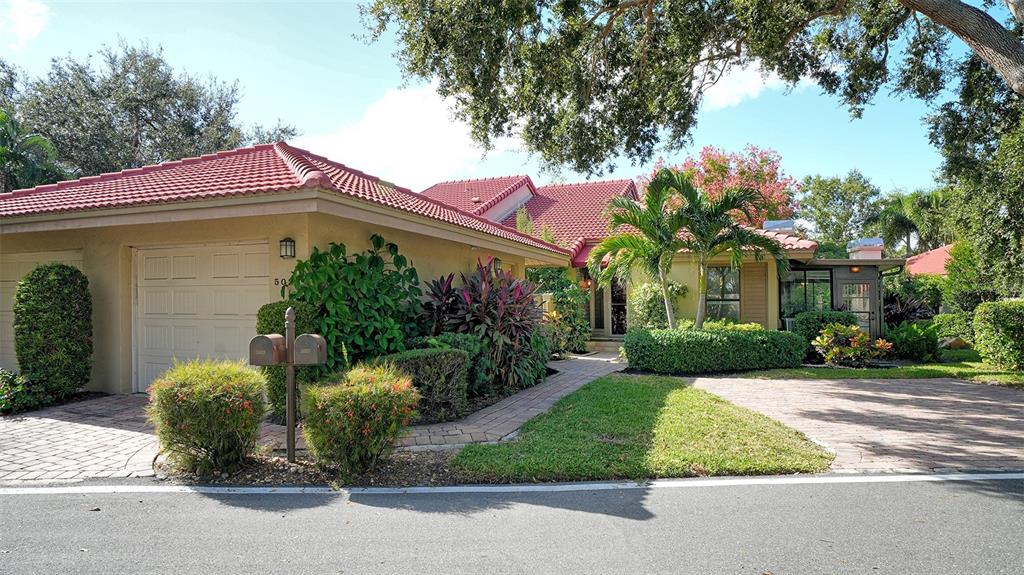 5027 KESTRAL PARK UNIT 64