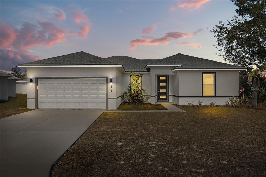 205 HIBISCUS LANE
