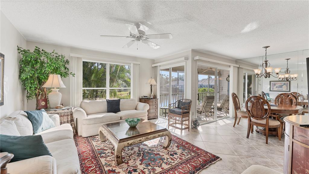 983 SANDPIPER CIRCLE, BRADENTON, FL — photo 4 of 30