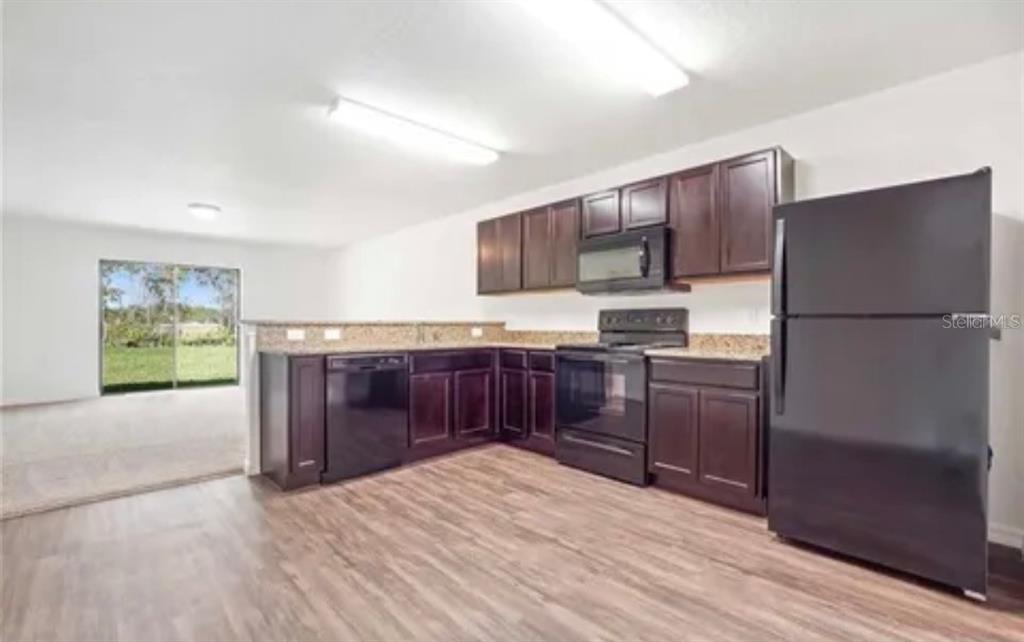 2289 CASPIAN DR, LAKELAND, FL — photo 2 of 11