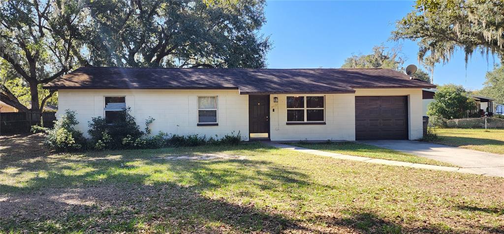 3011 LAUREL LANE