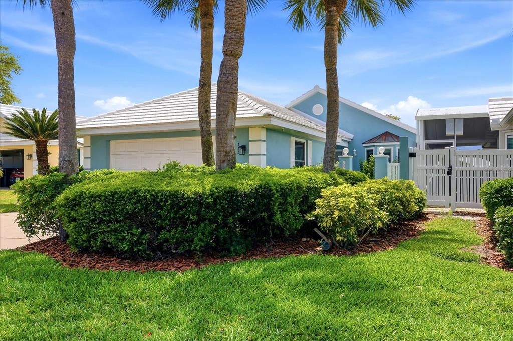 733 HARRINGTON LAKE DRIVE N UNIT 25