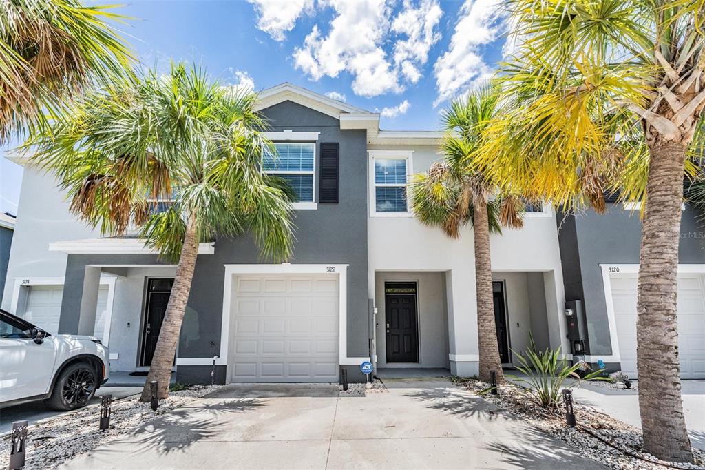 3122 PLEASANT WILLOW COURT