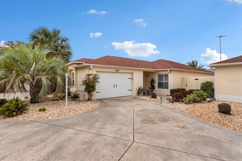 1404 ALMANZA DRIVE