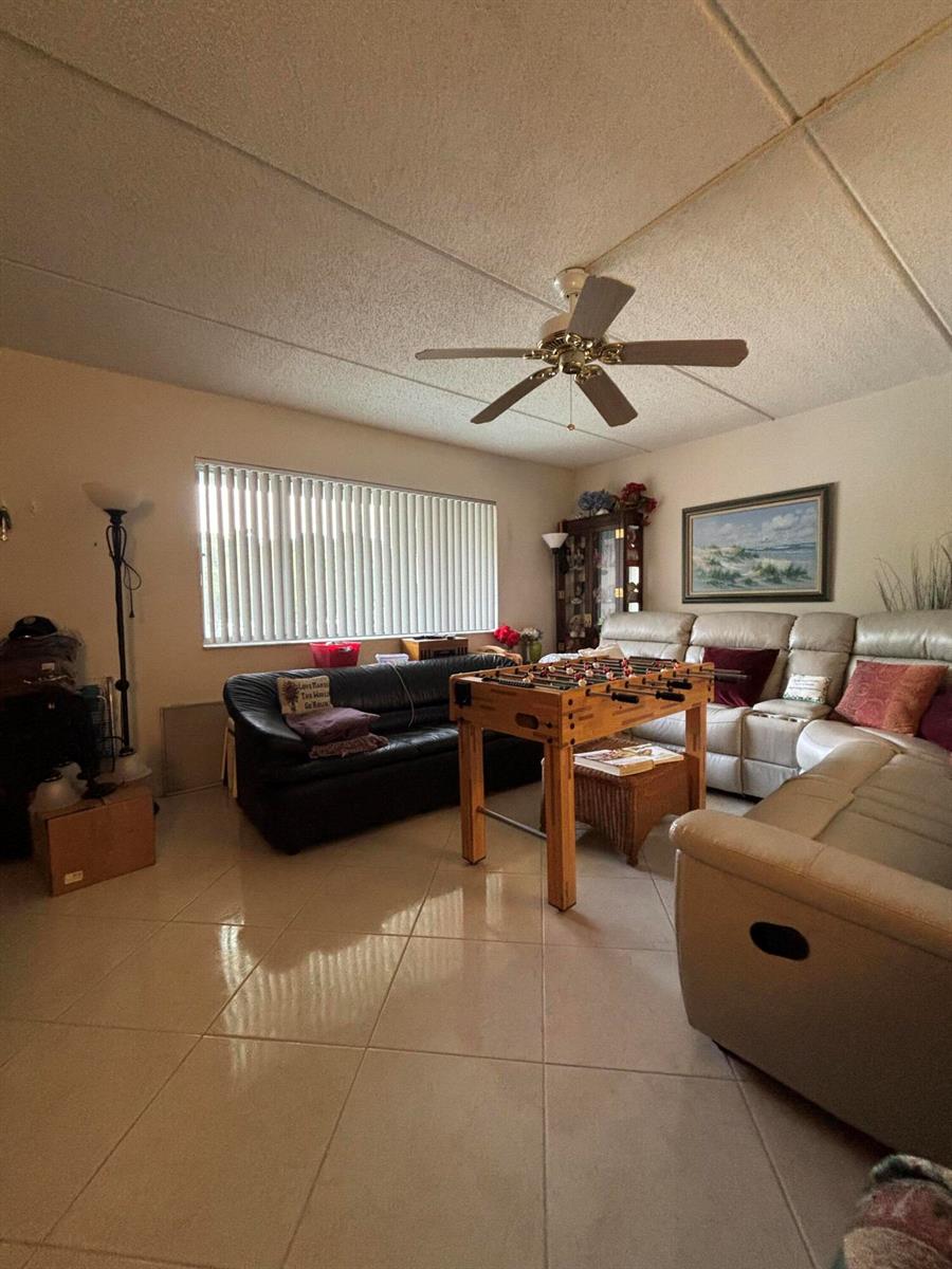 3100 Springdale Boulevard # 212, Palm Springs FL 33461