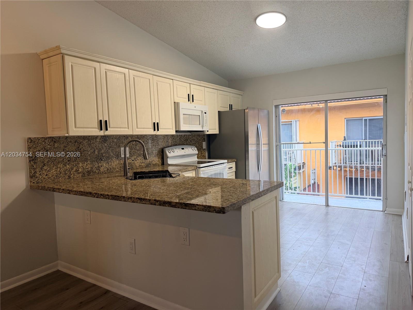 7730 W 34th Ln # 202, Hialeah FL 33018