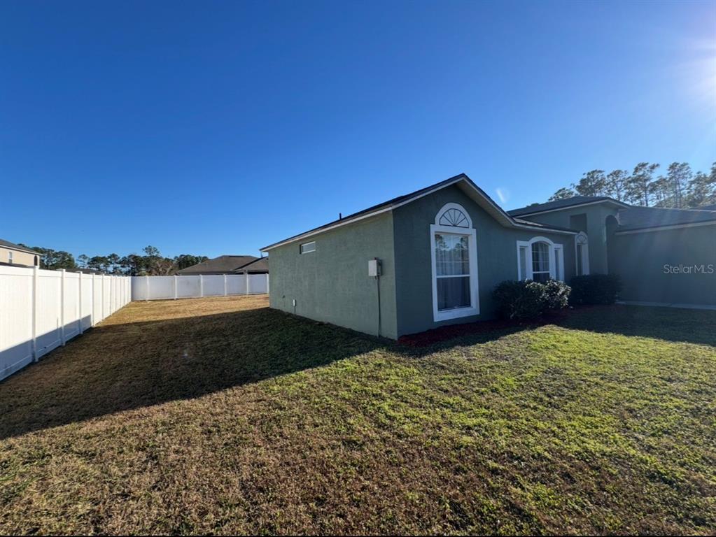 10 SQUIRREL PLACE, PALM COAST, FL — photo 3 of 30