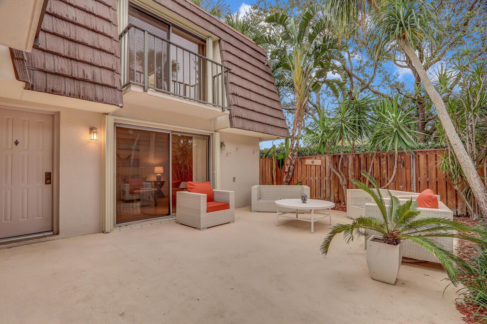 1138 11th Court, Jupiter FL 33477