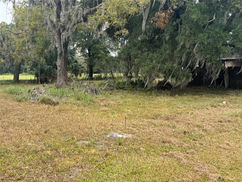 108 E MARKET ROAD, STARKE, FL — photo 4 of 7