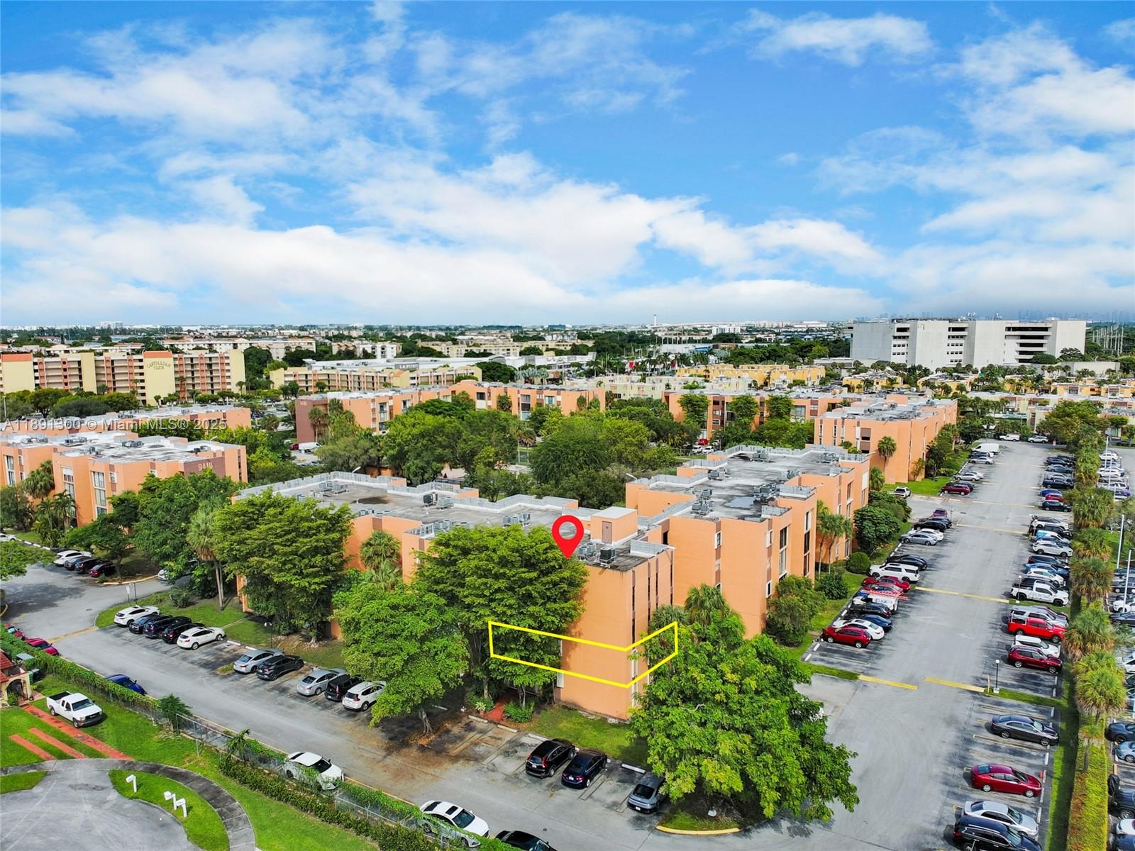 9440 W Flagler St # 201, Miami FL 33174