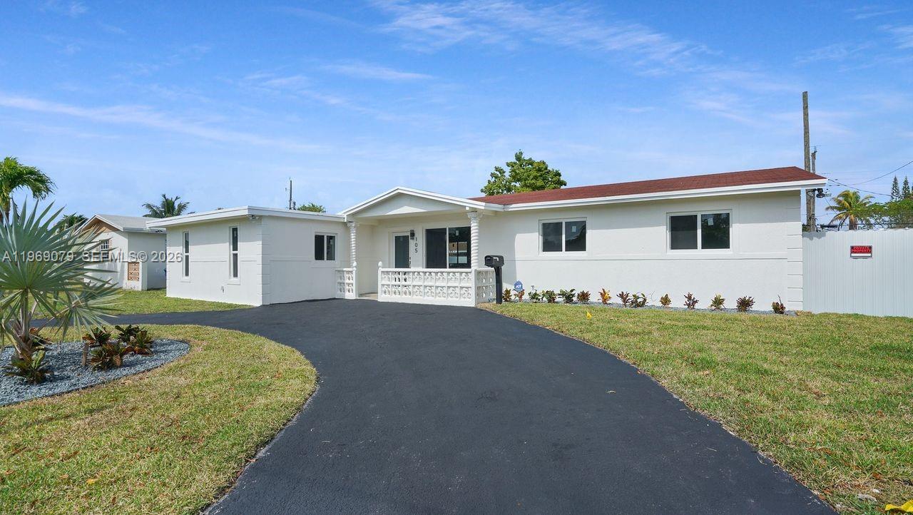 105 NE 213th St, Miami Gardens FL 33179